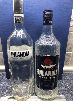 Пляшки порожні від горілки «фінляндія», вінтажна та сучасна. з дюті фрі різних часів! для антуражу, декору.