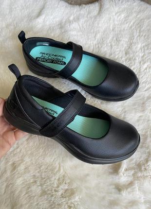 Туфлі skechers air-cooled балетки сандалі босоніжки