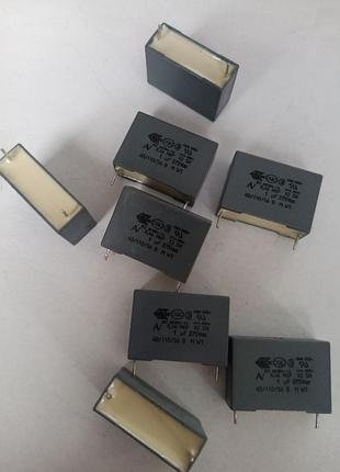 47грн/1шт пленочный конденсатор r 46 mkp x2 sh 1 uf 275vac p=22.5mm