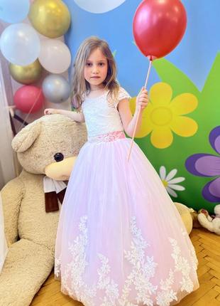 Платье праздничное розовое белое на выпускной 6-7 лет