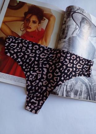 Безшовні трусики стрінги