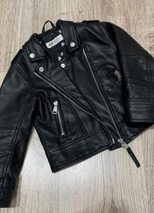 Кожаная черная куртка косуха на девочку 2-3 года