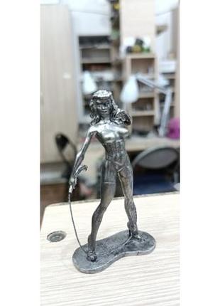 Статуэтка фигурка сувенир сплав олова девушка женщина эротика пр-во украина бдсм плетка