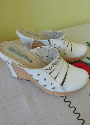 Жіноче взуття/ шльопанці білі 🤍 35 розмір, устілка 23 см