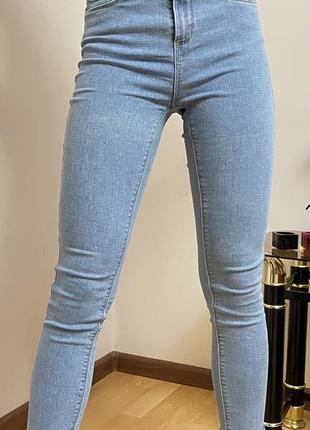Skinny джинси