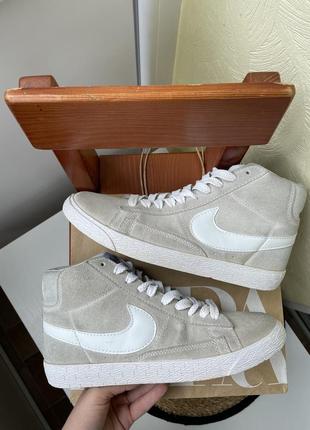 Кросівки nike blazer