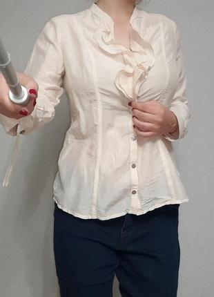 Кремовая блуза с жабо из шелка и хлопка h&m 16/44 размер