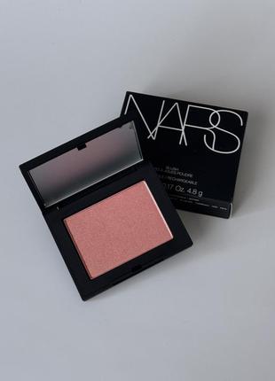 Сяючі рожеві компактні сухі рум’яна без тальку нарс nars cosmetics blush orgasm