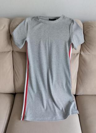 Сукня в рубчик bershka