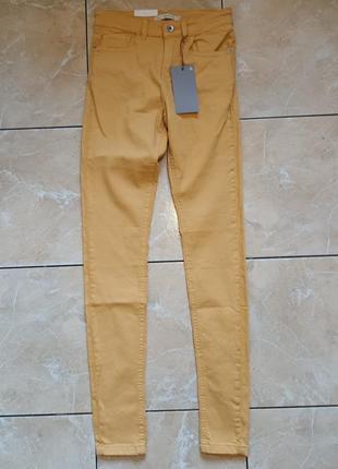 Стрейчевые джинсы 25, 26, 27, 29, 30 b.young lola slim охра