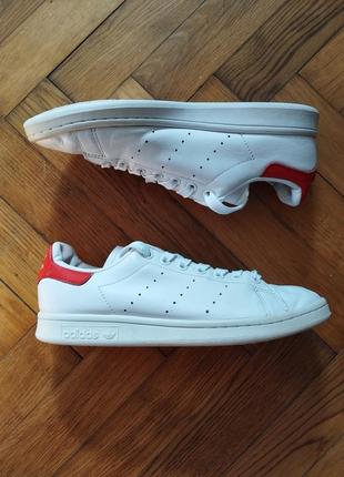 Білі шкіряні кеди adidas stan smith