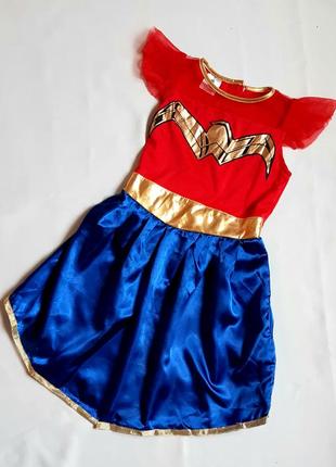 Супердівчина wonder women карнавальне плаття на 6-7 років