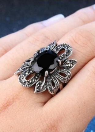 Кольцо кольцо изысканное с черным агатом