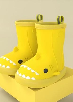Гумові чоботи дитячі дуже легкі та м'які виготовлені з високоякісних матеріалів 21р 20 см жовтий