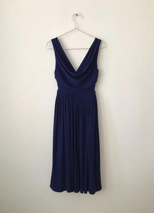Платье глубокого синего цвета с вырезом водопад asos качели синее темно-синее выпускное выпускной