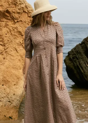 Довга сукня з прошви легка сукня з натуральної тканини