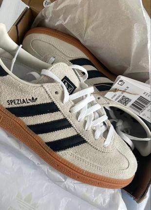 Кроссовки женские adidas spezial ivory