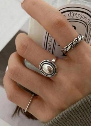 Кольцо кольцо стильный набор- три кольца