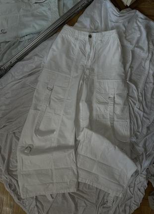 Карго штаны белые