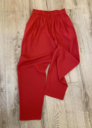 Легкі штани на весну/ літо в червоному кольорі