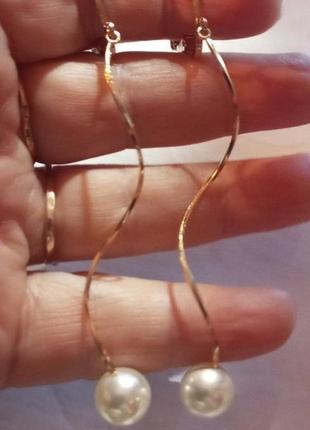 Милі кліпси (без проколювання) сережки золотистий метал перлів і дрібні перлинки
