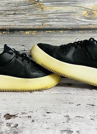 nike air force 1 sage low lx