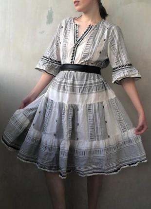 Легка літня сукня в  стилі бохо в  етнічному  стилі натуральна сарафан з рукавами вільний крій