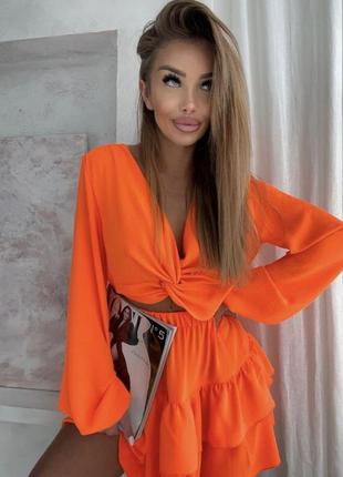 Костюм топ з довгими рукавами вкорочена блуза блузка спідниця міні рясна юбка коротка комплект стильний чорний бежевий білий оранжевий