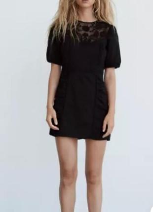 Платье с кружевом zara