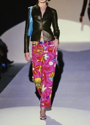 Подиумные брюки gucci by tom ford runway acid flower hot pink print cotton pants