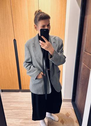 Класний шерстяний піджак