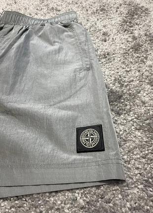 Шорти stone island