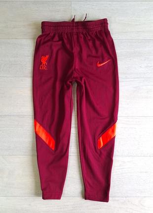 Спортивные штаны nike liverpool указан рост 110-116