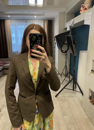 Жакет пиджак приталенный коричневый
