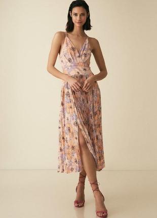 Изысканное платье reiss