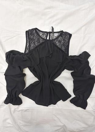 H&m кофточка з воланами, чорна шифонова блуза з відкритими плечима, легка блузка з мереживом, розмір s