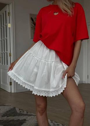 Котонова спідниця міні з мереживом вільна юбка кльош біла літня трендова стильна
