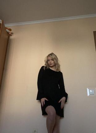 Платье с открытой спиной2 фото