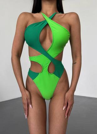 Суцільний купальник жіночий зелений