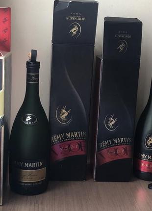 Бутылки от элитного коньяка «remy martin”.свой винтаж,( из европы).