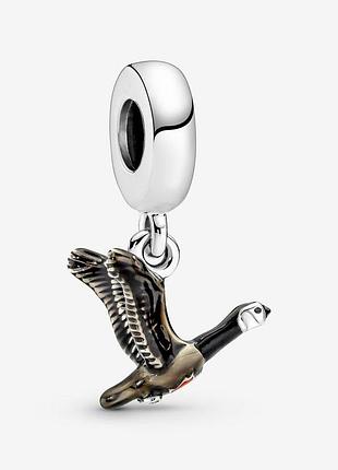 Серебряный шарм (подвеска) для браслета пандора "канадский гусь и лист" 791054c01