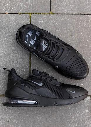 Кросівки в стиілі nike air max 270 triple black