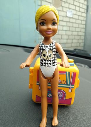 Mattel barbie 2019 chelsea dolls