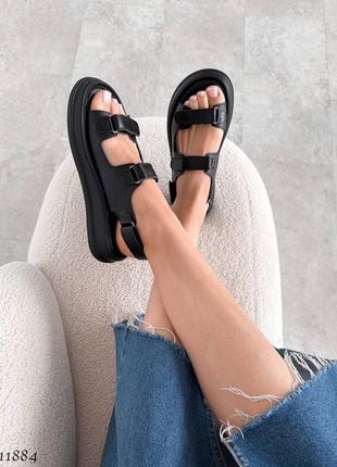 Чорні натуральні шкіряні босоніжки сандалі з липучками на липучках товстій підошві шкіра