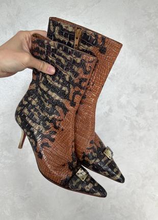 Сапоги сапожки винтаж на каблуке с носком крокодиловая кожа