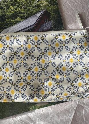 Косметичка l’occitane