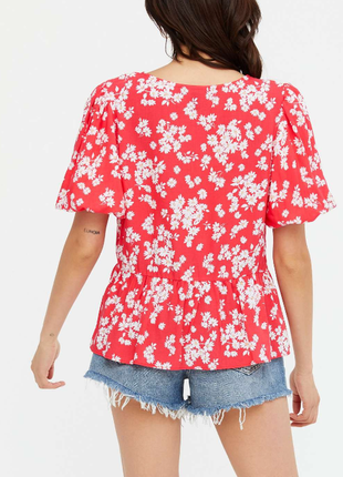 Красная блуза в цветочный принт с баской от new look3 фото
