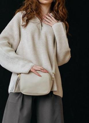 Маленька італійська шкіряна сумка жіноча крос-боді міні сумочка через плече в натуральній шкірі