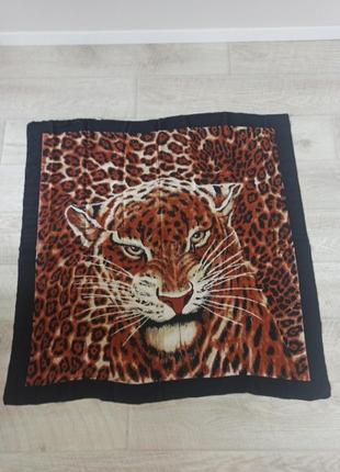 Платок шелковый с принтом тигр
