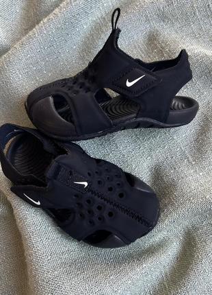 Босоножки nike оригинал р.21